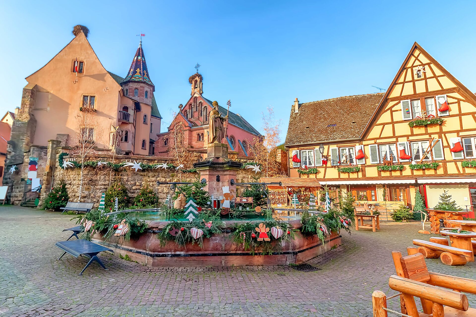 Ville d'Eguisheim à Noël.